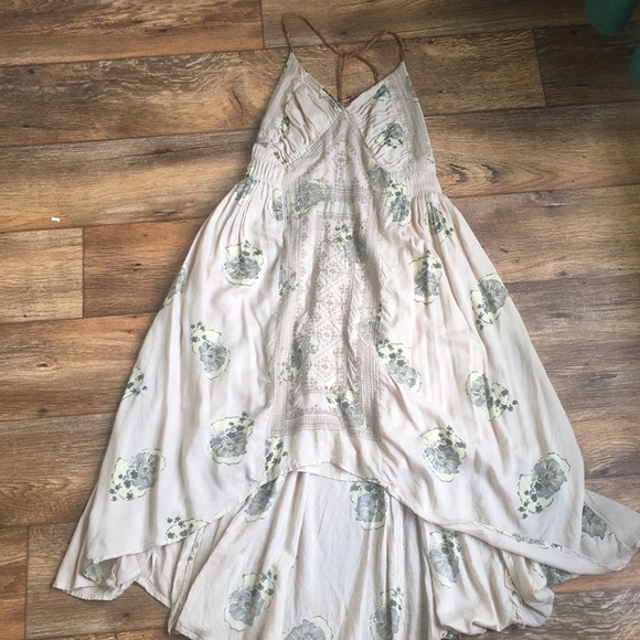 Summer dress - Picture 2 of 3